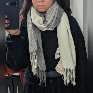 Muji 100% Wool Large Stole/Scarf/Wrap 23.6in*78.7in (60cm*200cm)